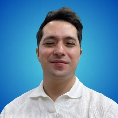 Oscar Álvarez